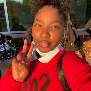 Meet your Posher, Annalisa